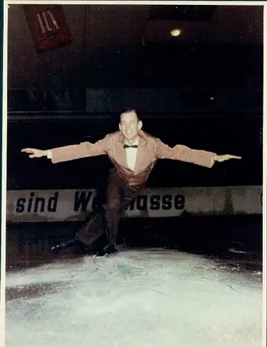 Foto Eiskunstläufer Hayes Alan Jenkins, Portrait