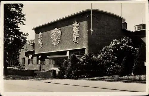 Ak Hilversum Nordholland Niederlande, K. R. O., De hoofdingang v.h.studiogebouw