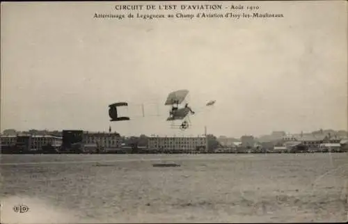 Ak Circuit de l'Est d'Aviation 1910, Atterissage de Legagneux au Champ d'Aviation d'Issy