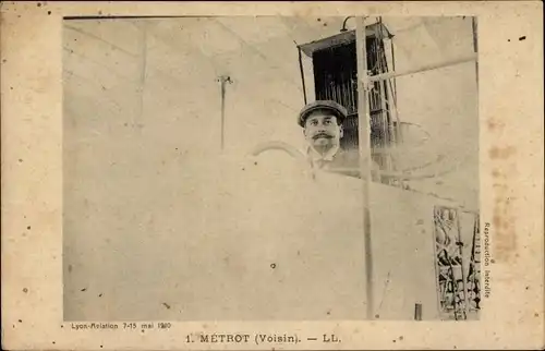 Ak Aviation, Flugzeug Voisin, Pilot Metrot, Flugpionier