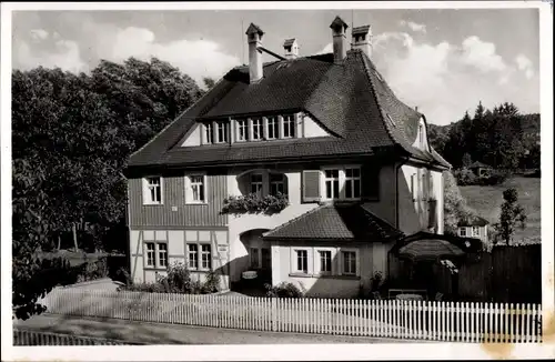 Ak Oybin bei Zittau Lausitz, Landhaus Hellmut, Bes. W. Vollprecht