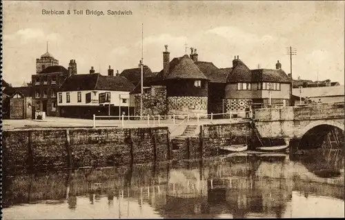 Ak Sandwich Kent England, Barbican and Toll Bridge