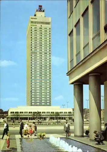 Ak Berlin Mitte, Alexanderplatz, Hotel Stadt Berlin, Blick vom Haus des Lehrers