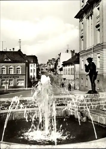 Ak Zeulenroda Thüringen, Karpfenpfeiferbrunnen