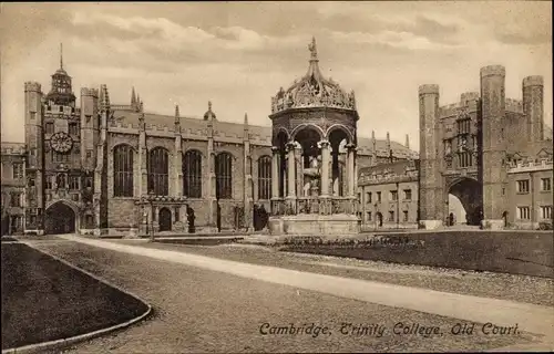 Ak Cambridge East England, Trinity College, Old Court