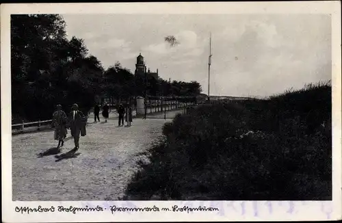 Ak Ustka Stolpmünde Pommern, Promenade mit Leuchtturm