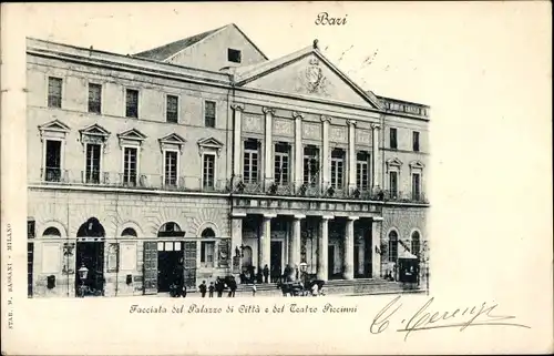 Ak Bari Puglia, Facciata del Palazzo di Città e del Teatro Piccinni