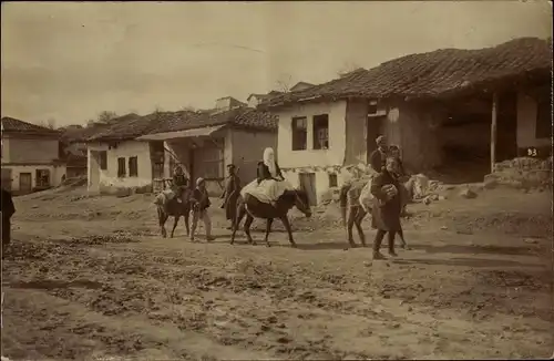 Foto Ak Skopje Üsküb Mazedonien, Straßenpartie