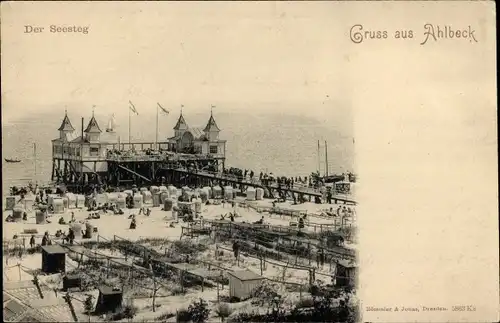 Ak Ostseebad Ahlbeck Heringsdorf auf Usedom, Der Seesteg, Strandkörbe, Strand