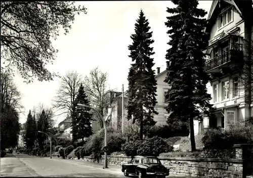 Ak Bad Elster im Vogtland, Blick in die Bahnhofstraße, Haus Taufer