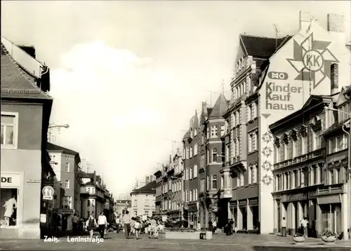 Ak Zeitz an der Weißen Elster im Burgenlandkreis, Leninstraße, HO Kinderhaufhaus