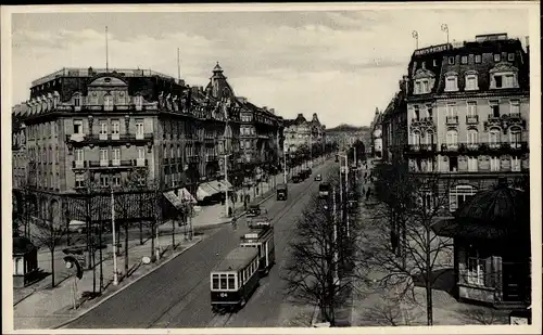 Ak Luxemburg Luxembourg, Place de Paris, Straßenbahn