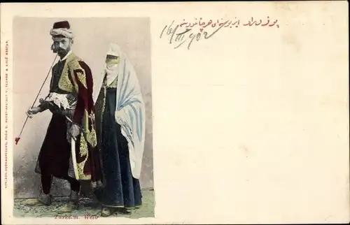 Ak Verschleierte Frau und Mann in türkischen Trachten