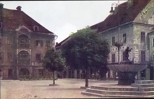 Ak Sankt Veit an der Glan Kärnten, Platz mit Brunnen