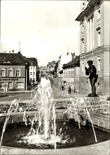 Ak Zeulenroda Thüringen, Karpfenpfeiferbrunnen