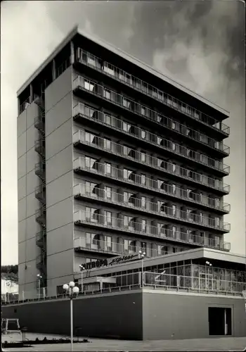 Ak Seebad Binz auf Rügen, Hochhaus