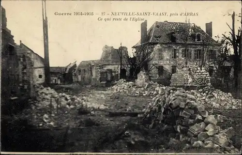 Ak Neuville Saint Vaast Pas de Calais, Ce qui reste de l'Eglise, Kriegszerstörungen, I WK