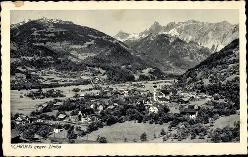 Ak Schruns in Vorarlberg, Gesamtansicht, gegen Zimba