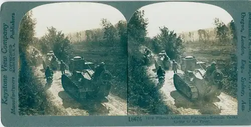 Stereo Foto Renault Tanks going to the front, I WK