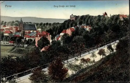 Ak Pirna an der Elbe, Berg-Straße mit Schloss