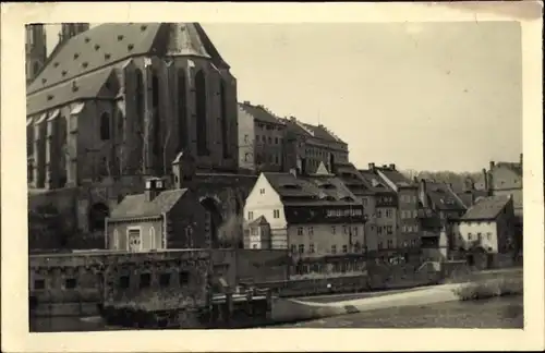 Ak Görlitz in der Lausitz, Partie an der Kirche