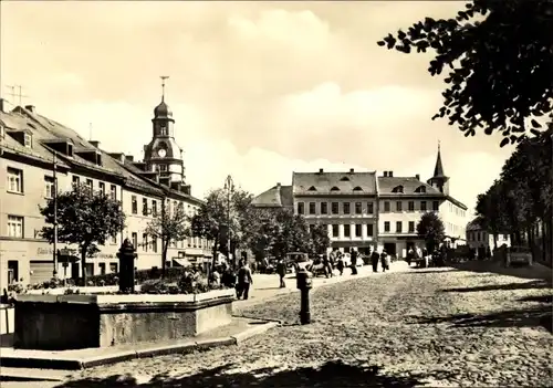 Ak Schleiz im Vogtland Thüringen, Marktplatz mit Brunnen