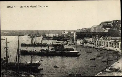 Ak Valletta Malta, großer Innenhafen