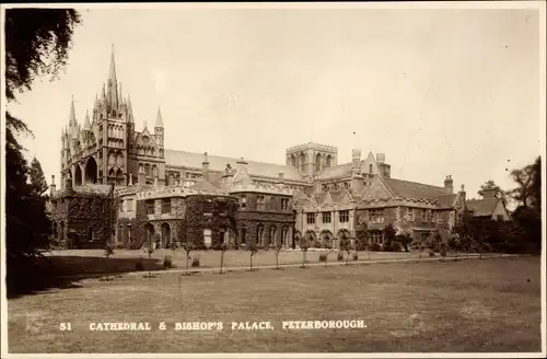 Ak Peterborough Cambridgeshire England, Cathedral & Bishop's Palace