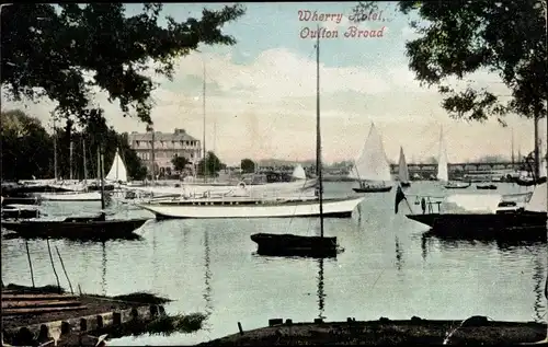 Ak Oulton Broad Norfolk England, Wherry Hotel, Segelboote