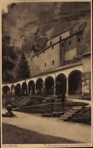 Ak Salzburg in Österreich, Petersfriedhof mit Katakomben