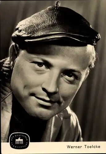 Ak Schauspieler Werner Toelcke, Portrait, Mütze