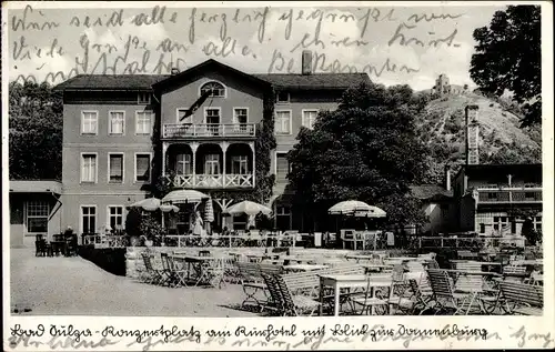 Ak Bad Sulza im Weimarer Land Thüringen, Konzertplatz am Kurhotel mit Blick zur Sonnenburg