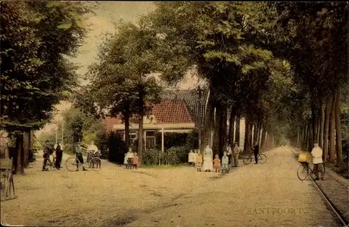 Ak Santpoort Nordholland Niederlande, Straßenpartie, Anwohner, Radfahrer