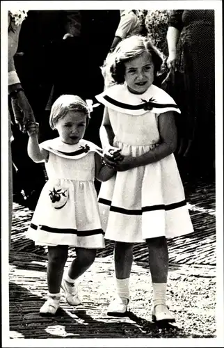 Ak Spaarndam Nordholland Niederlande, Prinzessinnen Margriet und Marijke 1950