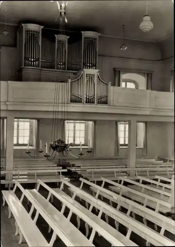 Ak Herrnhut in der Oberlausitz Sachsen, Kirchensaal mit Orgel