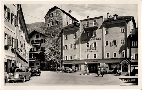 Ak Zell am See in Salzburg, Straßenpartie, Landesreisebüro, Wechselstube