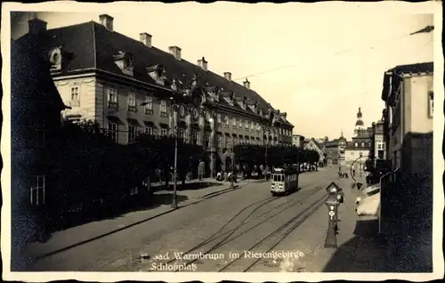 Ak Cieplice Śląskie Zdrój Bad Warmbrunn Schlesien, Schlossplatz, Straßenbahn