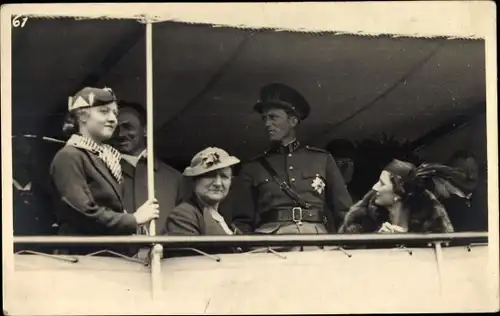 Foto Ak König Leopold III. von Belgien, Astrid von Schweden, 1935