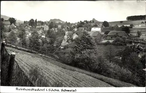 Ak Reinhardtsdorf Schöna Sächsische Schweiz, Blick zum Ort