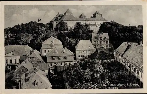 Ak Augustusburg im Erzgebirge, Blick über die Dächer zum Schloss
