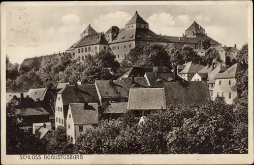 Ak Augustusburg im Erzgebirge, Teilansicht mit Schloss