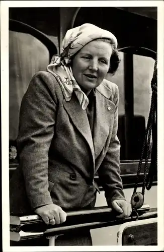 Ak Juliana der Niederlande, Piet Hein, Portrait, Terschelling 1948