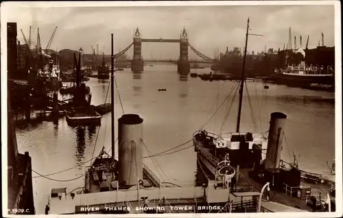 Ak London City England, Tower Bridge, River Thames