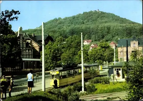 Ak Görlitz in der Lausitz, Landeskrone mit HOG Burghof, Straßenbahn