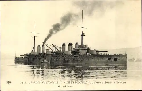 Ak Französisches Kriegsschiff, Marine Militaire, Le Vergniaud, Cuirassé