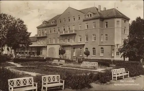 Ak Bad Lausick in Sachsen, Kurhotel Herrmannsbad, Gartenanlage