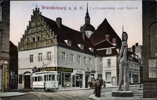 Ak Brandenburg an der Havel, Kurfürstenhaus und Roland, Straßenbahn 19, Geschäft J. Neumann