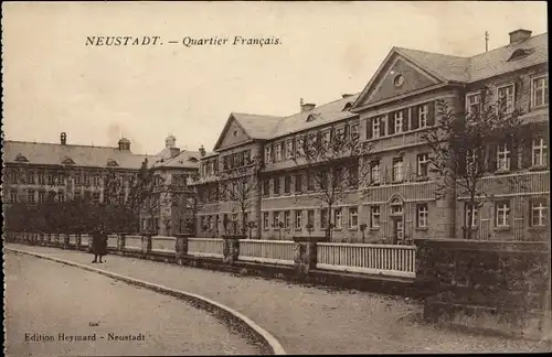 Ak Neustadt an der Weinstraße, Quartier Francais, Außenansicht