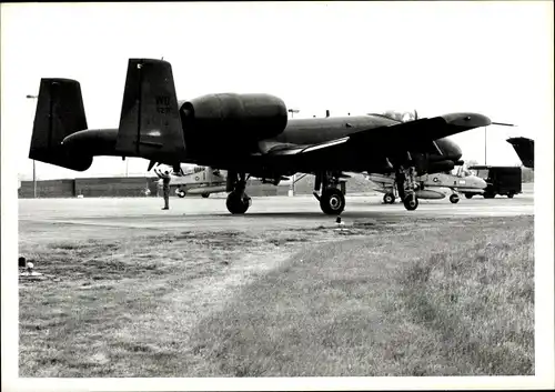 Foto Militärflugzeug WR, Erdkampfflugzeug A-10 Thunderbolt II