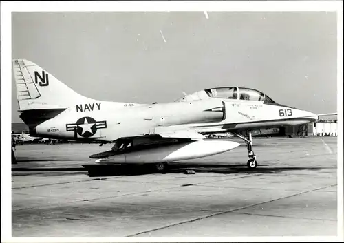 Foto Amerikanisches Militärflugzeug Marines NJ 613, Douglas A-4 Skyhawk II